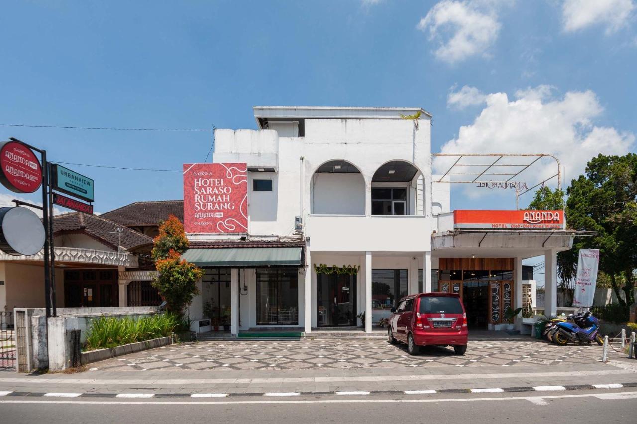 Urbanview Hotel Ananda Syariah By Reddoorz บูกิตติงกี ภายนอก รูปภาพ